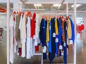 Use–Less. Eine Wanderausstellung zum Thema Slow Fashion Bild 1